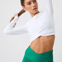 BJØRN BORG Borg Cross Long Sleeve, Brilliant White -butik med fitnessudstyr 10001269 WE001R Borg Cross Long Sleeve BrilliantWhite 0123 1