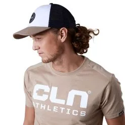 CLN Athletics CLN Trucker Cap, White, Onesize -butik med fitnessudstyr 1036 03 ONESIZE.MASTER CLN Athletics CLN TruckerCap White Onsize 0123 1