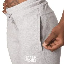 Better Bodies Empire Joggers, Light Grey Melange -butik med fitnessudstyr 111075903R Better Bodies Empire Joggers Light Grey Melange 04 juli21