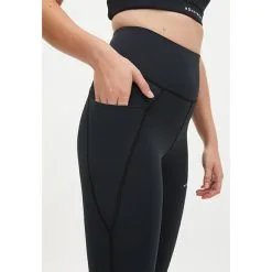 Röhnisch Flattering High Waist 7/8 Tights, Black -butik med fitnessudstyr 1114410001R Rohnisch Flattering High Waist Tights Black 03 nov2