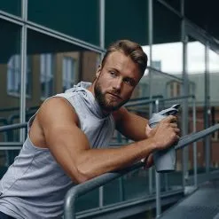 SmartShake Reforce Stainless Steel Shaker 900 Ml -butik med fitnessudstyr 11150003 Smartshake Reforce Stainless Steel Grey 03 1020