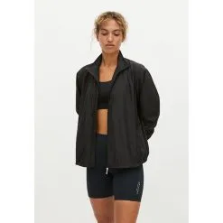 Röhnisch Wind Shield Jacket, Black -butik med fitnessudstyr 1115750001R Rohnisch Wind Shield Jacket Black 04 jan23