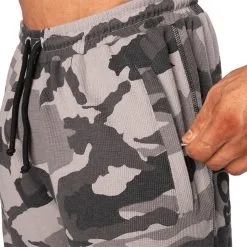 Better Bodies BB Thermal Shorts, Tactical Camo -butik med fitnessudstyr 121042902R Better Bodies BB Thermal Shorts Tactical Camo 04 1021