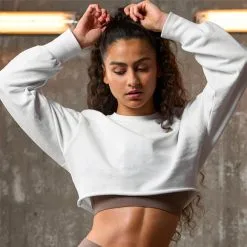 ICANIWILL Nimble Cropped Crewneck, White -butik med fitnessudstyr 13131 002R ICANIWILL Nimble Cropped Crewneck White 06 dec22