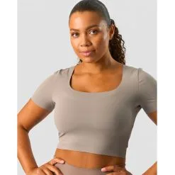 ICANIWILL Nimble Soft Cropped T-shirt, Greige -butik med fitnessudstyr 13139 200R ICANIWILL Nimble Soft Cropped T shirt Greige 03 dec22