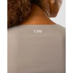 ICANIWILL Nimble Soft T-shirt, Greige -butik med fitnessudstyr 13140 200R ICANIWILL Nimble Soft T shirt Greige 03 dec22