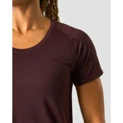 ICANIWILL Stride T-shirt, Burgundy -butik med fitnessudstyr 13211 006R ICIW Stride T shirt Burgundy 05 feb23