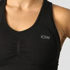 ICANIWILL Rush Seamless Sports Bra, Black -butik med fitnessudstyr 13218 001R ICANIWILL Rush Seamless Sports Bra Black 0223 4