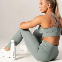 Relode Mercy Top, Green -butik med fitnessudstyr 1687 06R Relode Mercy Top Green 04 0922