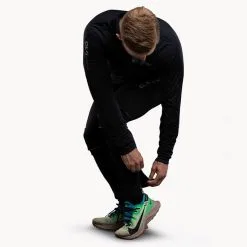 CLN Athletics CLN Lava Stretch Pant, Black -butik med fitnessudstyr 2121 00R CLN Lava pant Black 04 1020