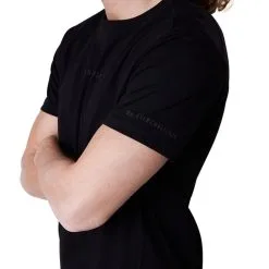 CLN Athletics CLN Challenge T-shirt, Black -butik med fitnessudstyr 2162 00R CLN Athletics CLN Challenge T shirt Black 0123