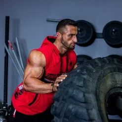 Gorilla Wear Melbourne SL Hooded T-Shirt, Red -butik med fitnessudstyr 905165000r melbourne sl hooded t shirt red 2