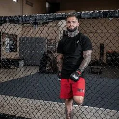 Gorilla Wear Johnson T-Shirt, Black 29 Gorilla Wear Johnson T-Shirt, Black -butik med fitnessudstyr 905509000R Gorilla Wear Johnson T Shirt Black juli20 06 2