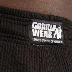 Gorilla Wear Augustine Old School Shorts, Grey -butik med fitnessudstyr 909399001R Gorilla Wear Augustine Old School Shorts Black 09 0321 3