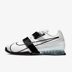Nike Romaleo 4, White 29 Nike Romaleo 4, White -butik med fitnessudstyr CD3463 101R Nike Romaleo 4 White 01 0820 2