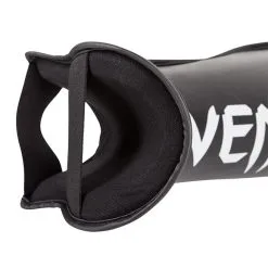 Venum Challenger Standup Shinguards, Matte/Black -butik med fitnessudstyr EU VENUM 0773 R Venum Challenger Standup Shin Guards Black 06 1020