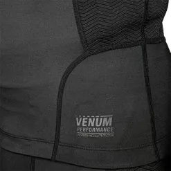 Venum G-Fit Rashguard, Short Sleeves, Black -butik med fitnessudstyr VENUM 03792 001R Venum G Fit Rashguard Short Sleeves Black 05 0522