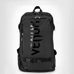 Venum Challenger Pro Evo BackPack, Black/Black -butik med fitnessudstyr VENUM 03832 114 Venum Challenger Pro Evo BackPack BlackBlack 01 maj22 2