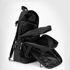 Venum Challenger Pro Evo BackPack, Black/Black -butik med fitnessudstyr VENUM 03832 114 Venum Challenger Pro Evo BackPack BlackBlack 07 maj22 1