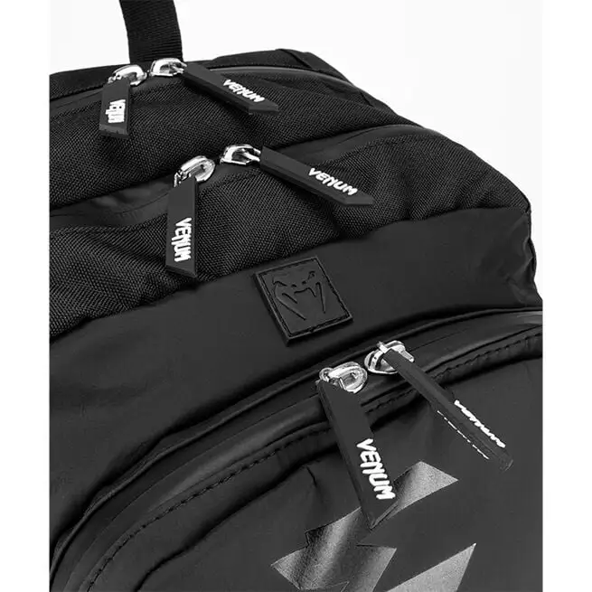 Venum Challenger Pro Evo BackPack, Black/Gold 32 Venum Challenger Pro Evo BackPack, Black/Gold - Billede 32