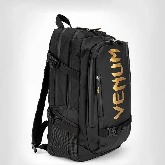 Venum Challenger Pro Evo BackPack, Black/Gold 2 Venum Challenger Pro Evo BackPack, Black/Gold - Billede 2