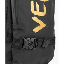 Venum Challenger Pro Evo BackPack, Black/Gold 55 Venum Challenger Pro Evo BackPack, Black/Gold -butik med fitnessudstyr VENUM 03832 126 Venum Challenger Pro Evo BackPack BlackGold 10 maj22 2